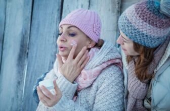 How to Treat and Prevent Dry, Flaky Skin in the Winter
